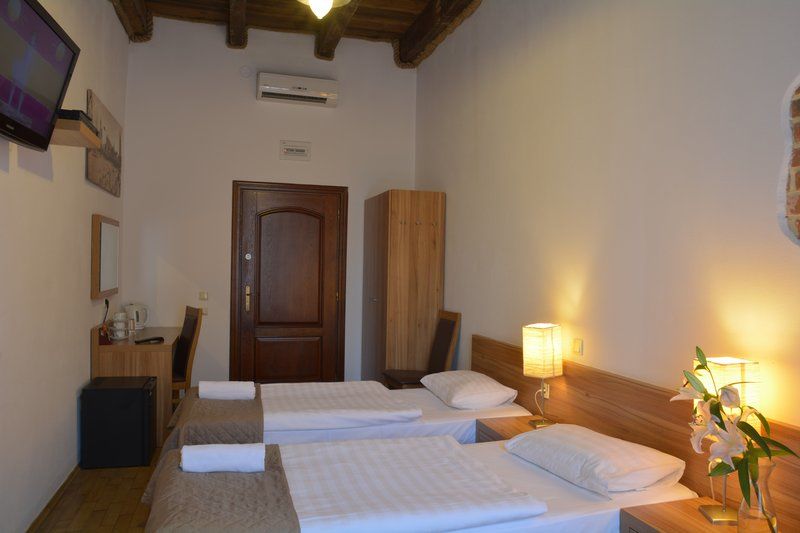 Aparthotel Pergamin Краков Экстерьер фото
